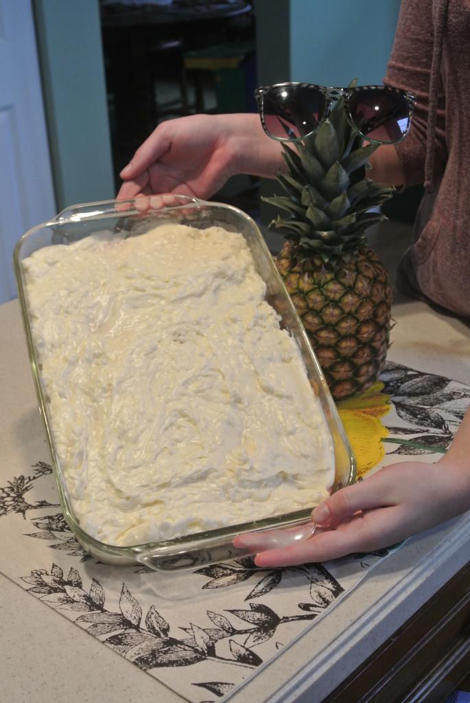 How-to make Pineapple cake with coconut cream cheese frosting