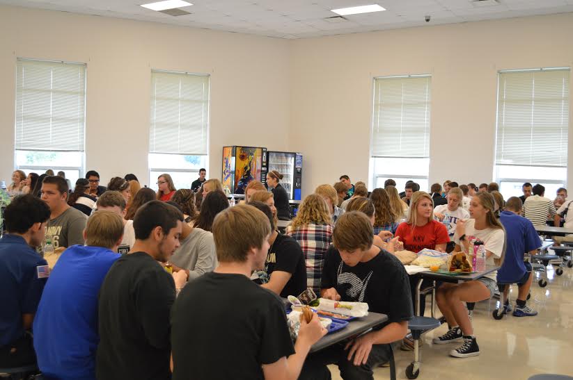 Students at KHS eat lunch and socialize in the cafeteria. 