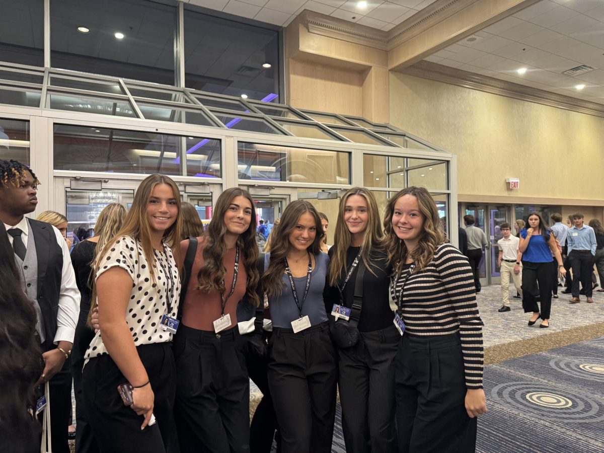 Junior DECA members Brynn Woods, Kayla Gonzales, Brooklyn Brown, Zoe Kraus and Taverly Gilbertson attended the 2024 Fall Leadership Conference. DECA helps students develop business and communication skills that they can use in their future jobs. 