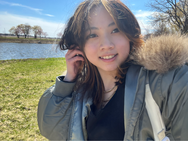 Amanda Pham: Footprints across Sugar Grove